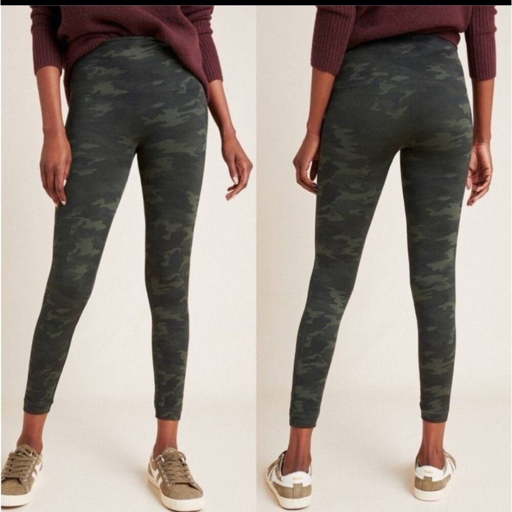Spanx Camo Leggings Size L High Rise Seamless Compression Army Green NWOT